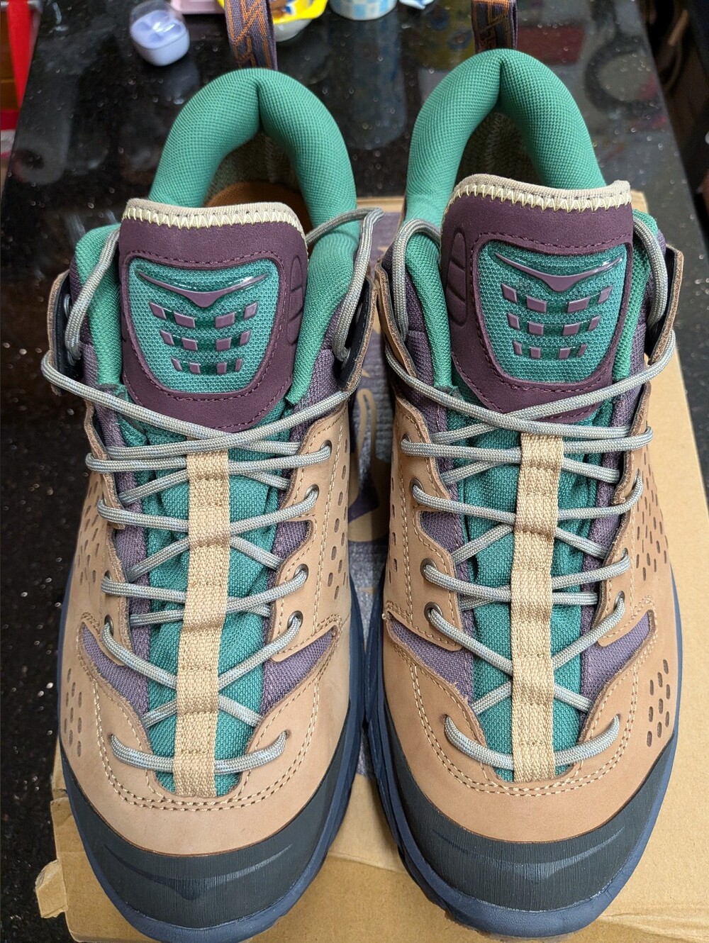 HOKA X BODEGA TOR ULTRA HIGH & LOW – REGISTER NOW Men's Athletic Shoes US11